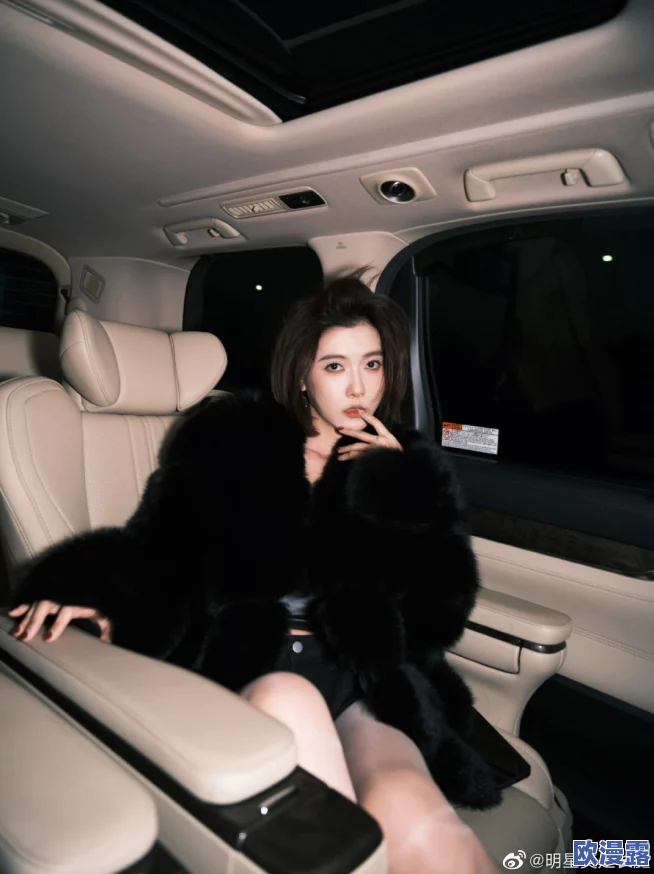 震惊！聂小雨大战黑武士，竟然在关键时刻出现了意想不到的变故，引发全场轰动！