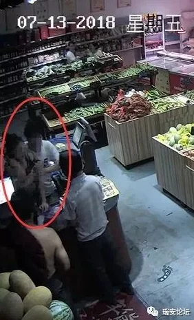 震惊！男女吃胸摸屁股视频曝光，引发网友热议与强烈反响，背后真相令人瞠目结舌！