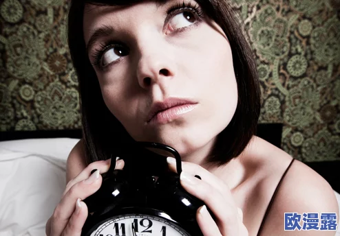 女生小底座的胸好看还是大底座?不同风格与审美的碰撞,谁才是你心中的女神? 女生小底座的胸好看还是大底座?不同风格与审美的碰撞,谁才是你心中的女神?