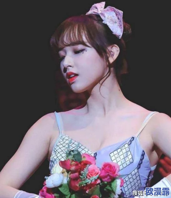 女生小底座的胸好看还是大底座?不同风格与审美的碰撞,谁才是你心中的女神? 女生小底座的胸好看还是大底座?不同风格与审美的碰撞,谁才是你心中的女神?