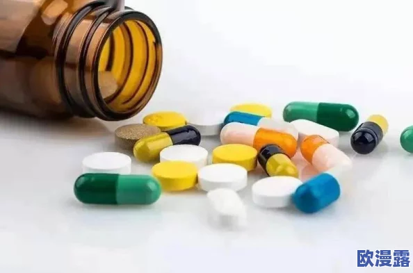 男男钙片在线观看：许多网友认为这种内容的出现反映了社会对性别和性取向的包容，但也有人担心其影响青少年