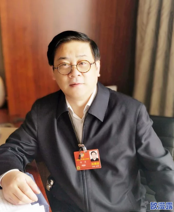 高h浪荡h双性:最新动态揭示了这一主题在当代文化中的影响与发展,吸引了众多关注与讨论 高h浪荡h双性:最新动态揭示了这一主题在当代文化中的影响与发展,吸引了众多关注与讨论