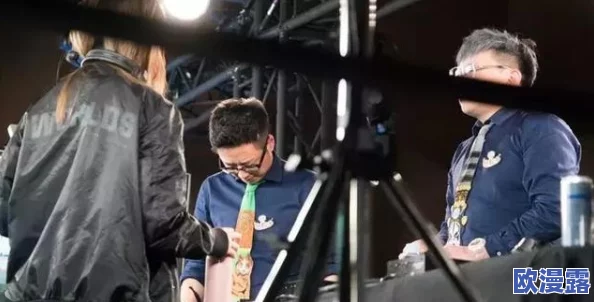 给老子叫老子要听,最新动态引发热议,网友纷纷发表看法与评论,讨论声势浩大! 给老子叫老子要听,最新动态引发热议,网友纷纷发表看法与评论,讨论声势浩大!