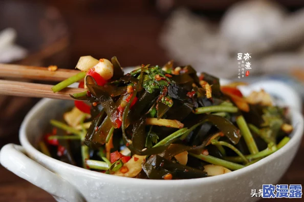 每天在汆肉中醒来攻略：如何在美味与健康之间找到完美平衡，享受每一天的美食之旅！