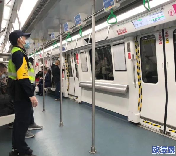 强行扒开双腿猛烈进入免费视频，近日在网络上引发热议，许多网友对此表示关注与讨论