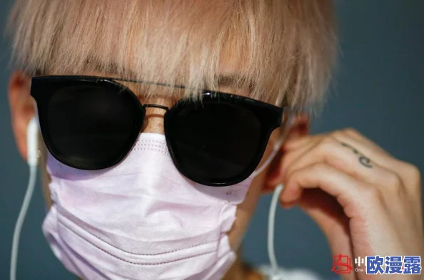 男男床上视频：最新动态揭示了这一领域的热门趋势与观众反响，吸引了越来越多的关注与讨论