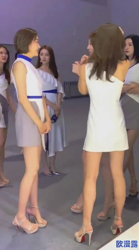 美女把腿扒开让男人桶爽了近日在社交媒体上引发热议网友们纷纷围观评论内容尺度惊人引发众多讨论 美女把腿扒开让男人桶爽了近日在社交媒体上引发热议网友们纷纷围观评论内容尺度惊人引发众多讨论